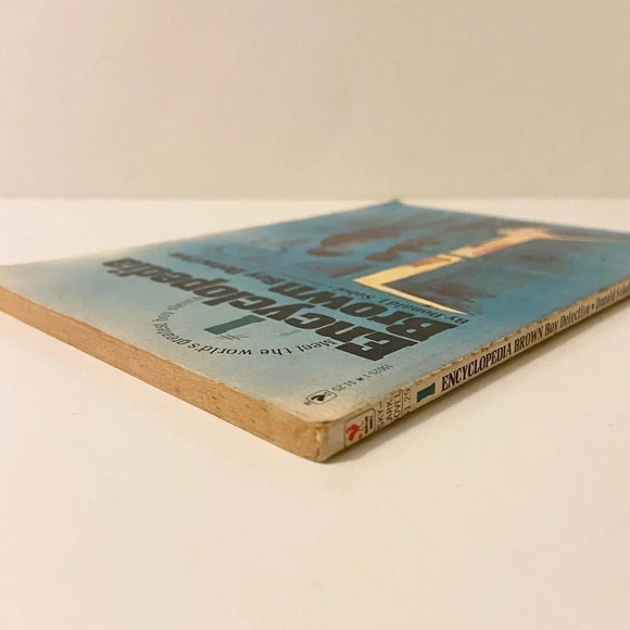 Vintage 1978 Encyclopedia Brown Boy Detective Book A Bantam Skylark Book - Picture 13 of 15